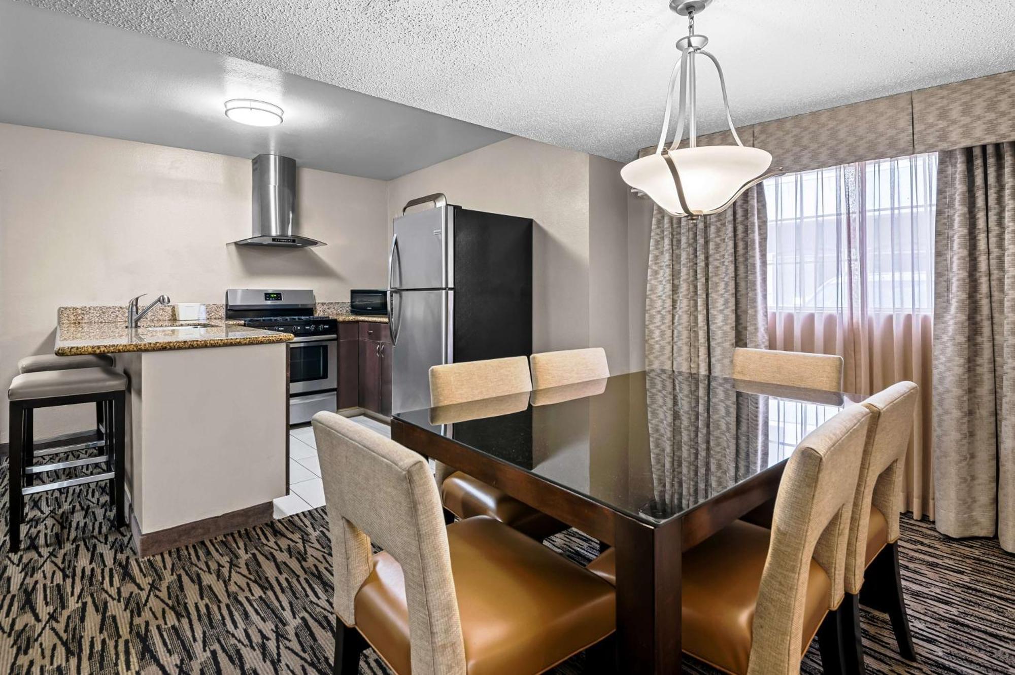 Best Western Los Alamitos Inn & Suites Zewnętrze zdjęcie
