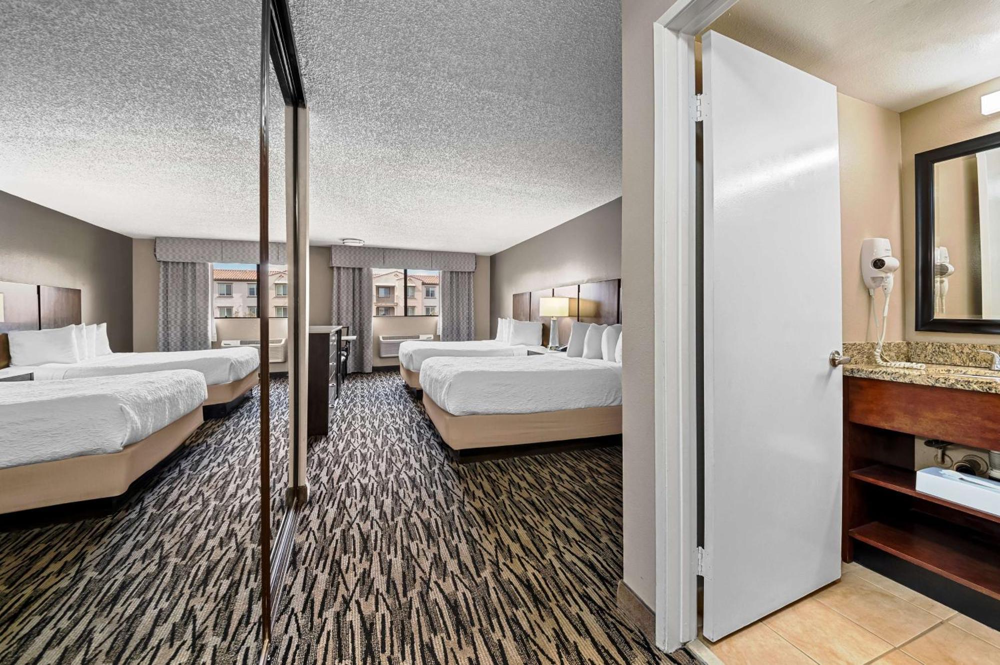 Best Western Los Alamitos Inn & Suites Zewnętrze zdjęcie